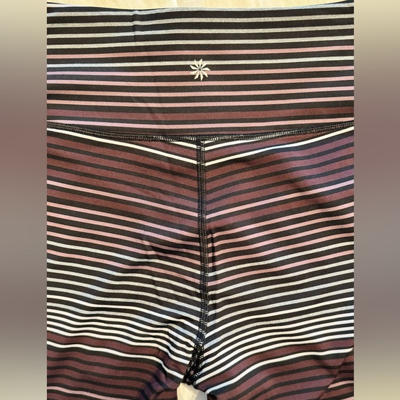 Athleta leggings size M tall. Barely worn. - Picture 2 of 3